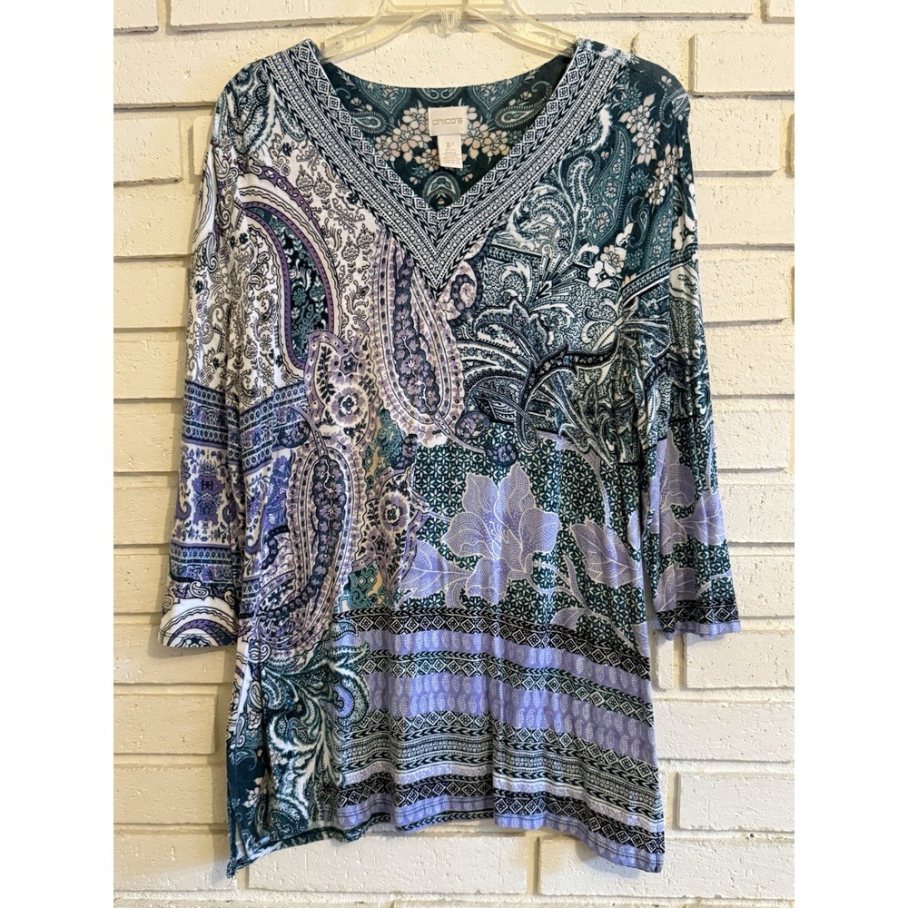 Chicos 1p‎ Blouse Woman Sz Medium Petite Green Purple Paisley  3/4 sleeve Tunic